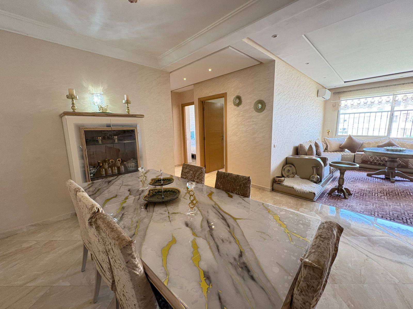 Appartement à louer - Photo
